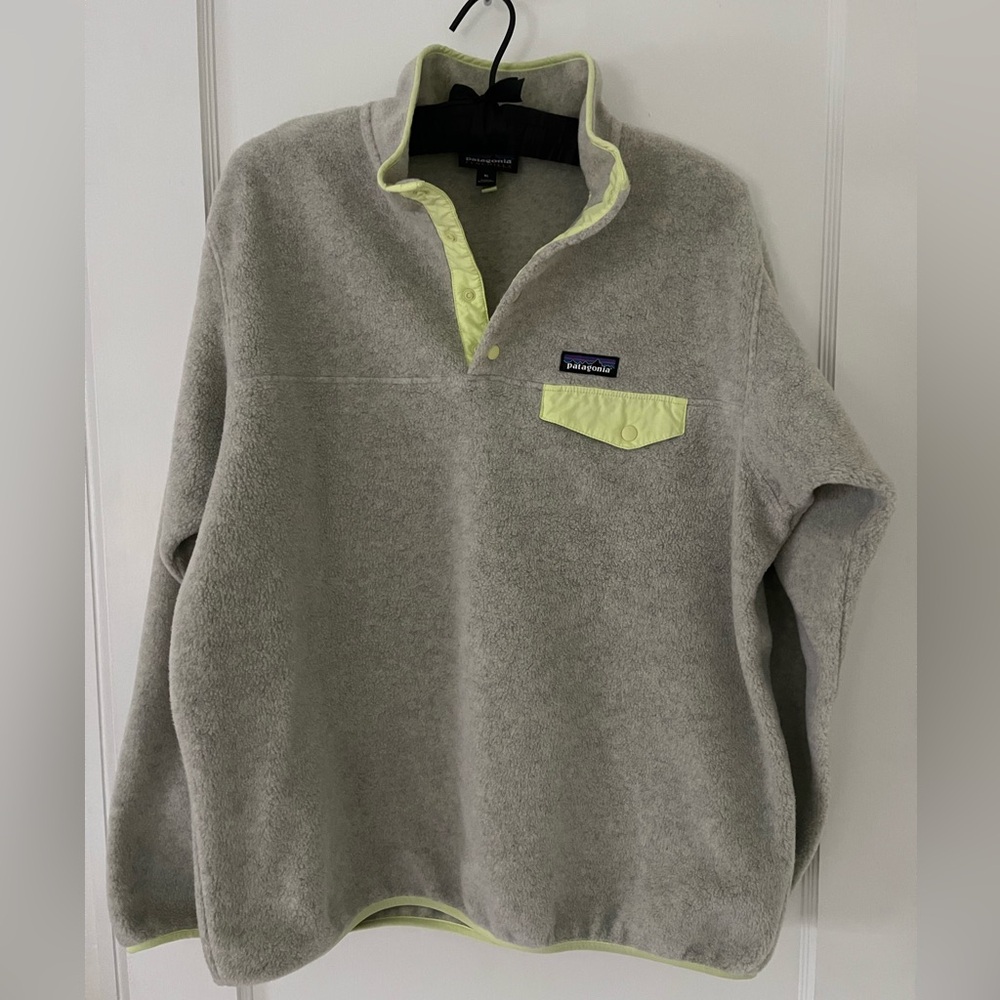 New: Patagonia Men’s/Women’s Synchilla Fleece